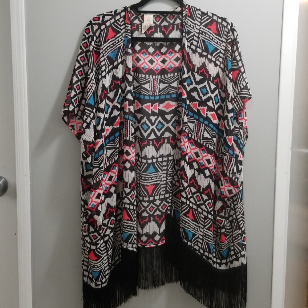 OP white/blck/pink/blue cover up. Size 11-13